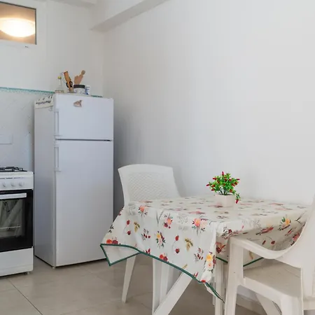 Apartamento Casetta Letizia - Goelba
